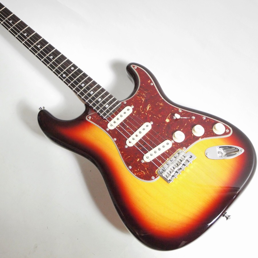 Fender Custom Shop 2023 American Custom Collection American Custom Strat NOS Chocolate 3-Color Sunburst S/N15867 3.60kg