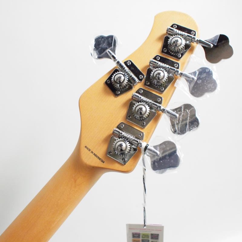 Sterling by Music Man STINGRAY RAY25CA-OWH-M1 Olympic White 5�����쥭�١���