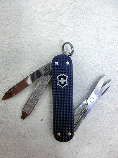 VICTORINOX　ヴィクトリノックス　 ALOX LIMITED EDITION  限定クラシック AL リミテッドエディション 2015　10P07Nov15　スティールブルー　アルミハンドル【あす楽対応】