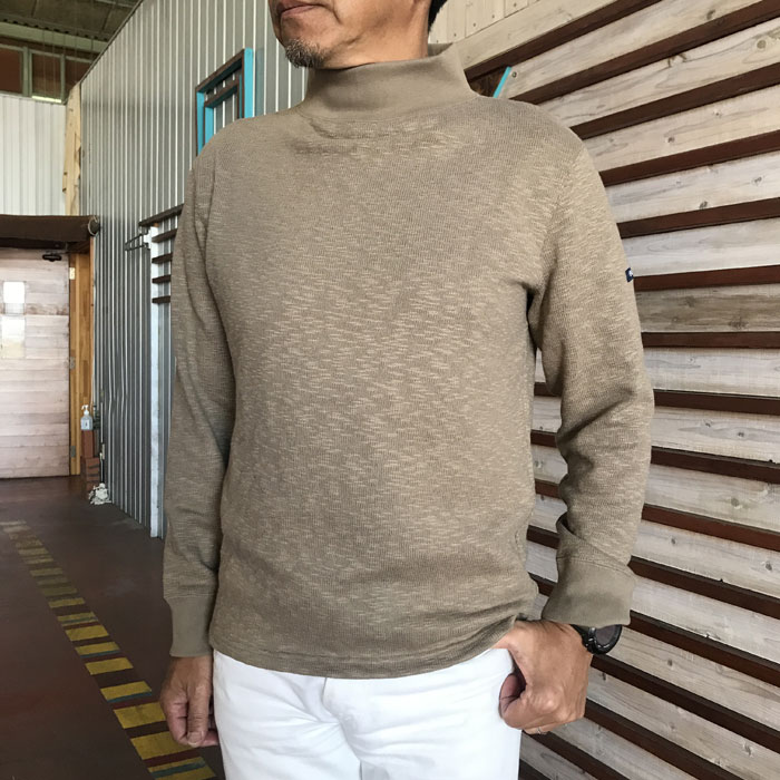 Tieasy ティージー  TE002H 　Tieasy Orignal New High Neck-T 　長袖ハイネックTシャツ  Moca