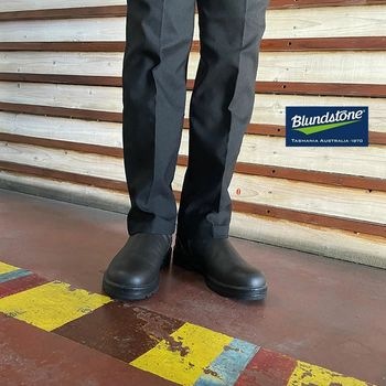 Blundstone ブランドストーン　国内正規品　CLASSICS 履き心地が良いサイドゴアブーツ BS550292  Walnut