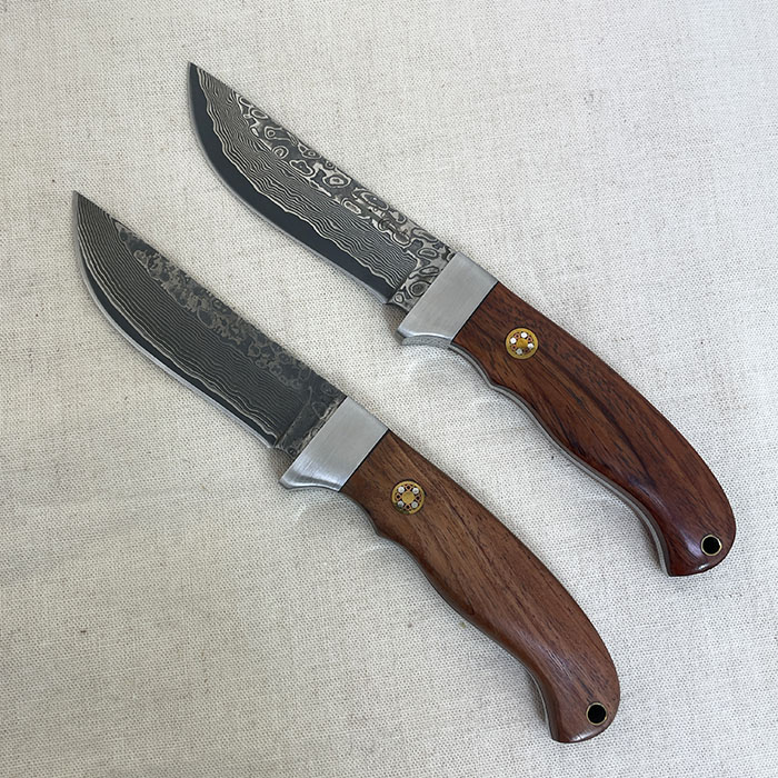 gakustyle  ガクスタイル　ダマスカス鋼　ヒルト付きシースナイフ モザイクカシメピン　GA008　　刃長　75mm ダマスカス鋼