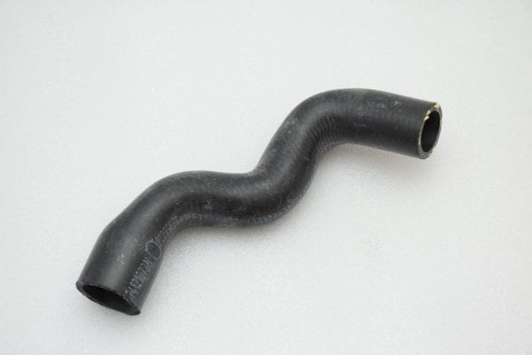 【純正品】 クーラントホース 「フランジ～ヒーターコア」 T4 VANAGON(ヴァナゴン)（91～96年）