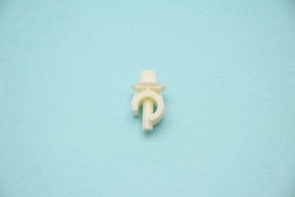 【純正品】 ボンネットサポートクリップ T4 VANAGON(ヴァナゴン)（91～04年）