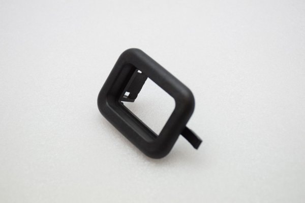 【純正品】 パワーウインドウスイッチフレーム 「助手席側」 T4 VANAGON(ヴァナゴン)（91～96年）