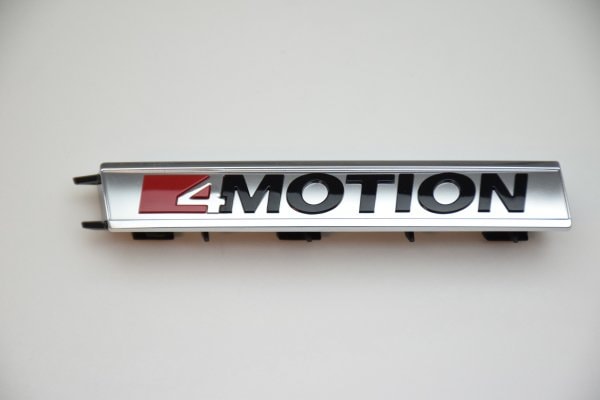 【純正品】 4MOTION エンブレム T6（16～19年）