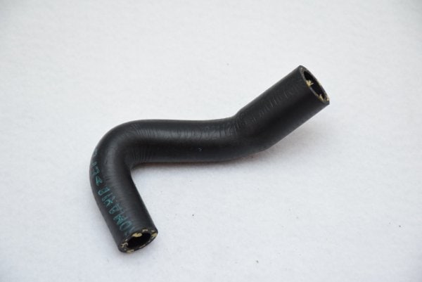 【純正品】 ウォーターホース Golf（92～98年）