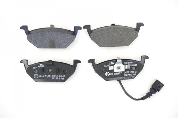 ATE フロントパッド Golf （02～06年）