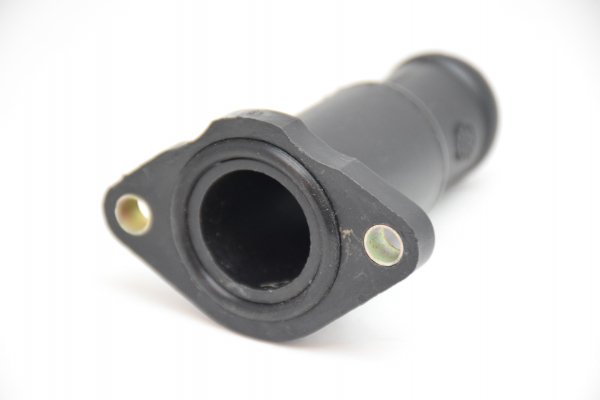 VAICO クーラントフランジ（サイド）Golf（84～92年）