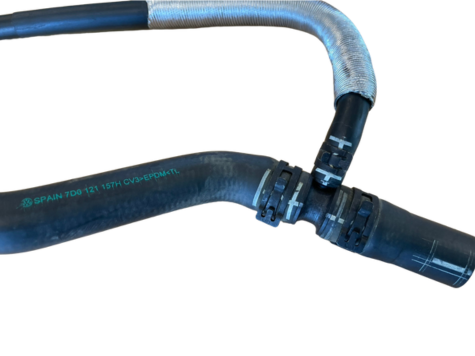 【純正品】クーラントホース 「VR6/AES」 T4 VANAGON(ヴァナゴン)(97~04年)