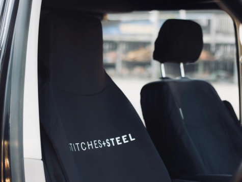 The Neopreneフロントシートカバー