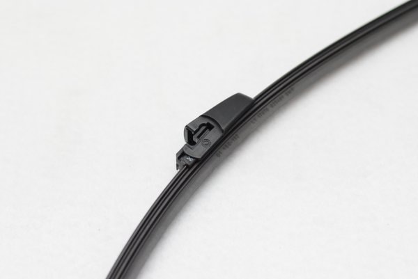 【純正品】 ワイパーブレード（リア） T5 （03年～15年）