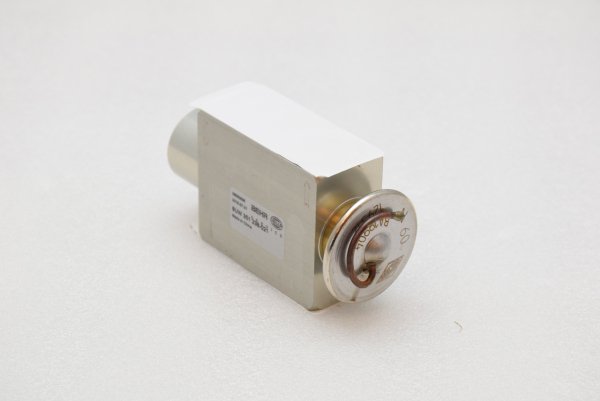 エキスパンションバルブ Golf（84～92年）