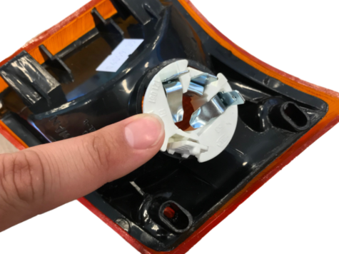 フロントウインカーバルブホルダー T3 VANAGON（ヴァナゴン）