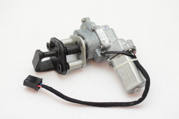 【純正品】 パワーラッチングシステムモーター 「スライドドア用/左側」 T6（16～19年）