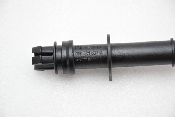 【純正品】 ATオイルフィラーパイプ T4 VANAGON(ヴァナゴン)（95～04年）