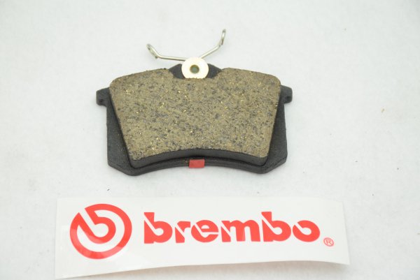 BREMBO リアブレーキパッド GOLF2 GTI (84～99年)
