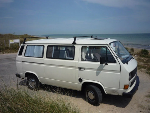 ゴルフ6用 THULE ルーフキャリア 2本セット | THULE スーリー フォルクスワーゲン ゴルフヴァリアント