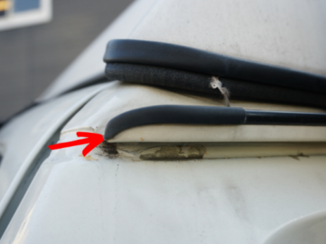 ルーフモールエンドキャップ 「左前/右後」 T3 VANAGON(ヴァナゴン)