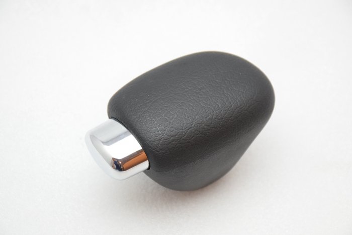 【純正品】 ATシフトノブ 「左ハンドル車用」 後期 T4 VANAGON(ヴァナゴン)（97～04年）