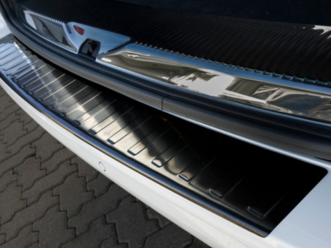 リアバンパープロテクトカバー 「ステンレス仕様」 T5/T6/T6.1 トランスポーター/カラベル/カリフォルニア