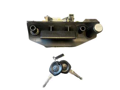 【純正品】リアゲートフラップロック(キー付き)  T4 VANAGON(ヴァナゴン)（91～04年）