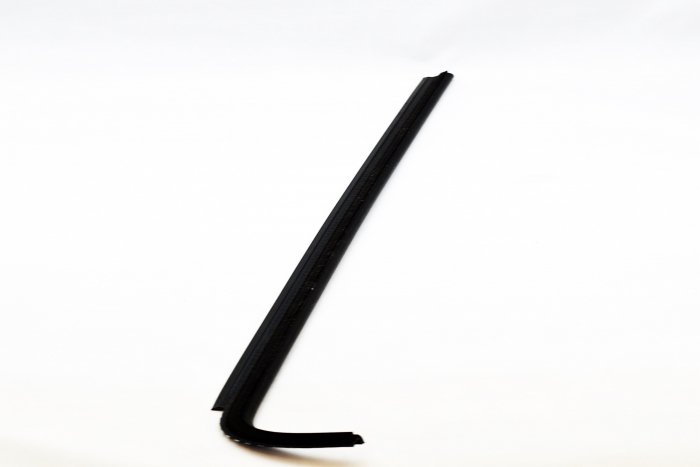 【純正品】 ウインドスロットシール T3 VANAGON(ヴァナゴン)（80～92年）