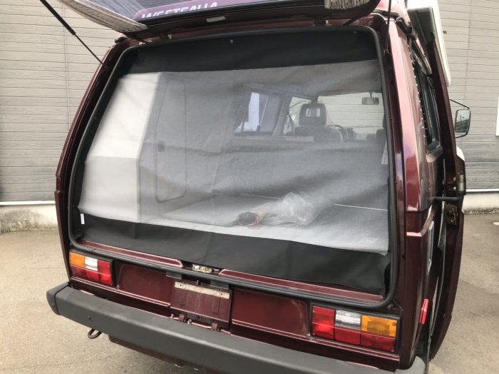 リアゲート用モスキートネット T3 VANAGON(ヴァナゴン)