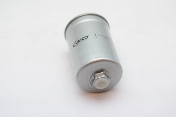 VEMO フューエルフィルター Golf（90～93年）