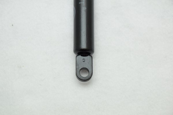 【純正品】 幌ガスダンパー Golf Cabriolet（79～93年）