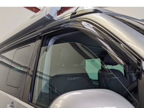 【取付動画あり】ウインドウバイザー 「左右セット」(貼り付けタイプ）  T5/T6/T6.1（16年～）