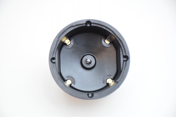 【訳あり】 BERU ディストリビューターキャップ Golf（86～98年）