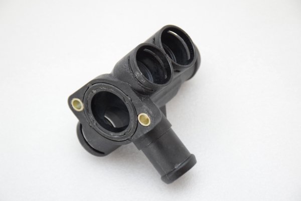 【純正品】 ウォーターフランジ Golf Mk2(89~92年)