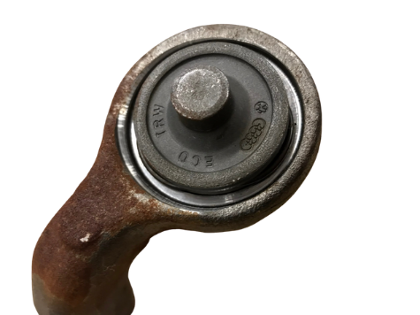 【訳あり】 フロントアッパーアーム 「右側」 T4 VANAGON(ヴァナゴン)（91～96年）