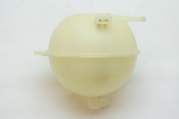 【純正品】 ラジエタータンク Golf（86～98年）