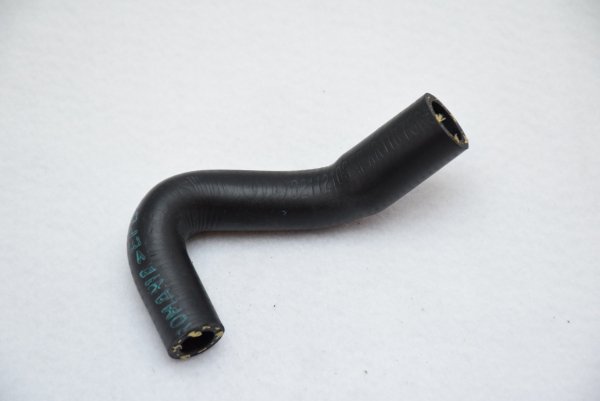 【純正品】 ウォーターホース Golf（92～98年）