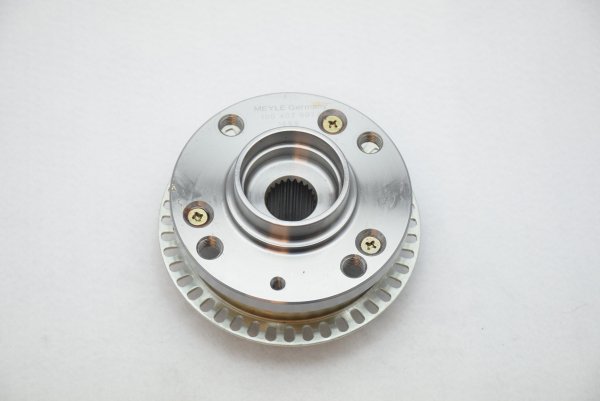 【訳あり】 MEYLE ホイールハブ Golf（88～02年）