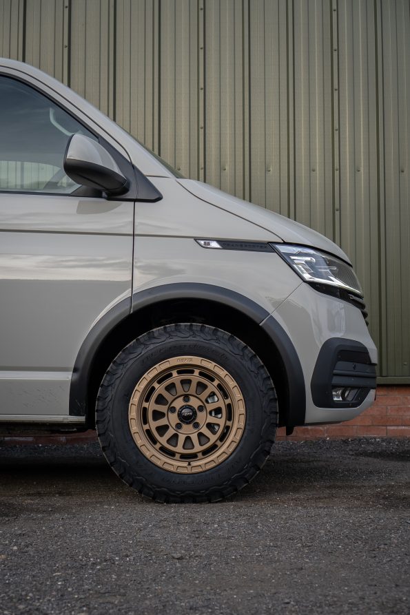 【取寄商品】 Navis ナビス Gelida-AT アルミホイール 8.5J 5×120 「17インチ/ブロンズ」 T5/T6/T6.1