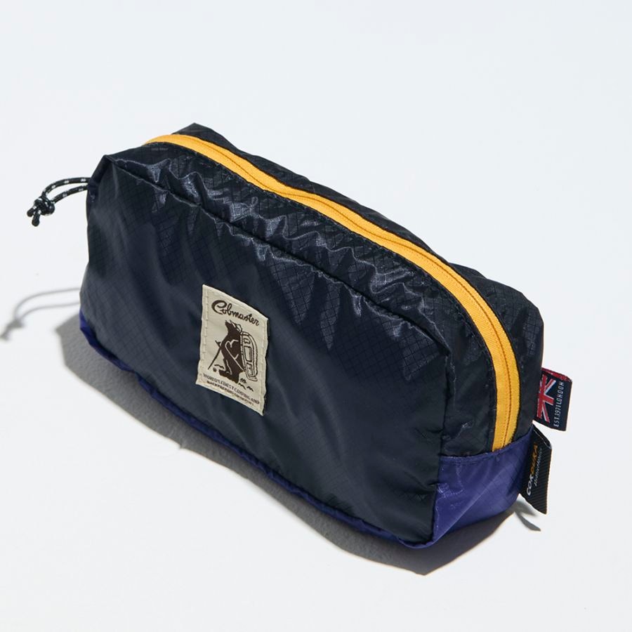 COB-CR SQUARE POUCH M