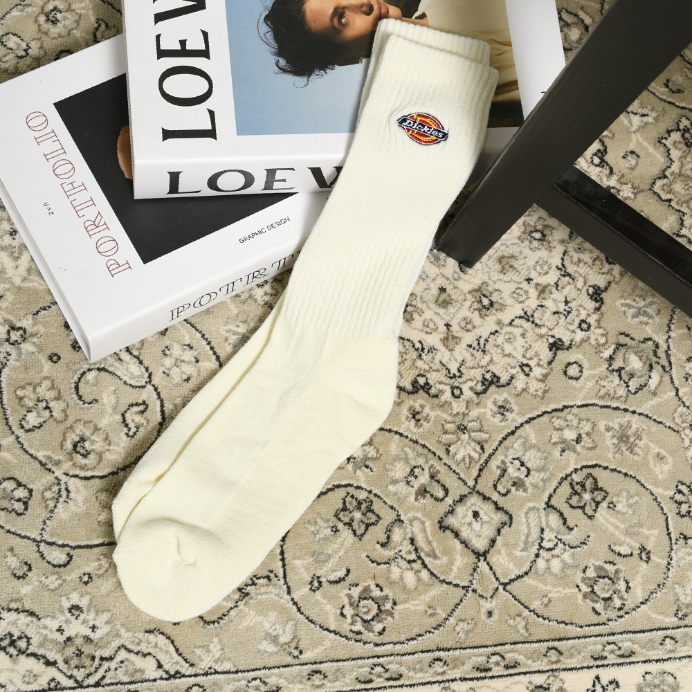 C.DK 底パイル刺繍