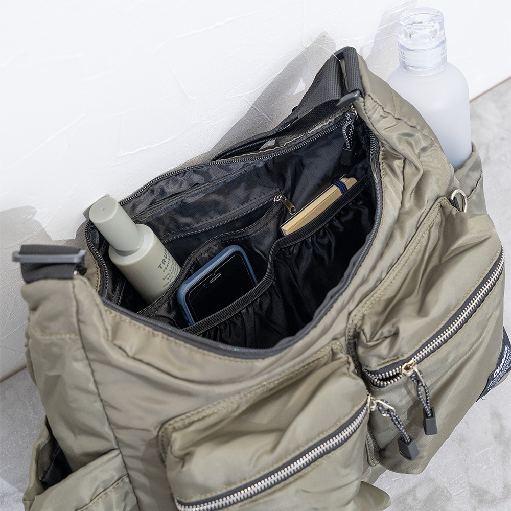 DK PADDED MP SHOULDERBAG