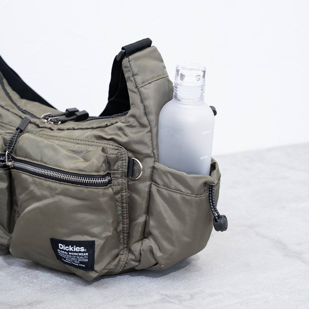 DK PADDED MP SHOULDERBAG