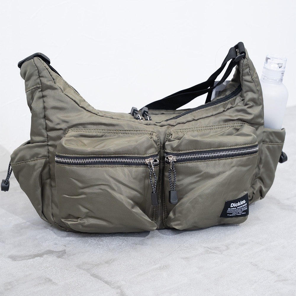 DK PADDED MP SHOULDERBAG