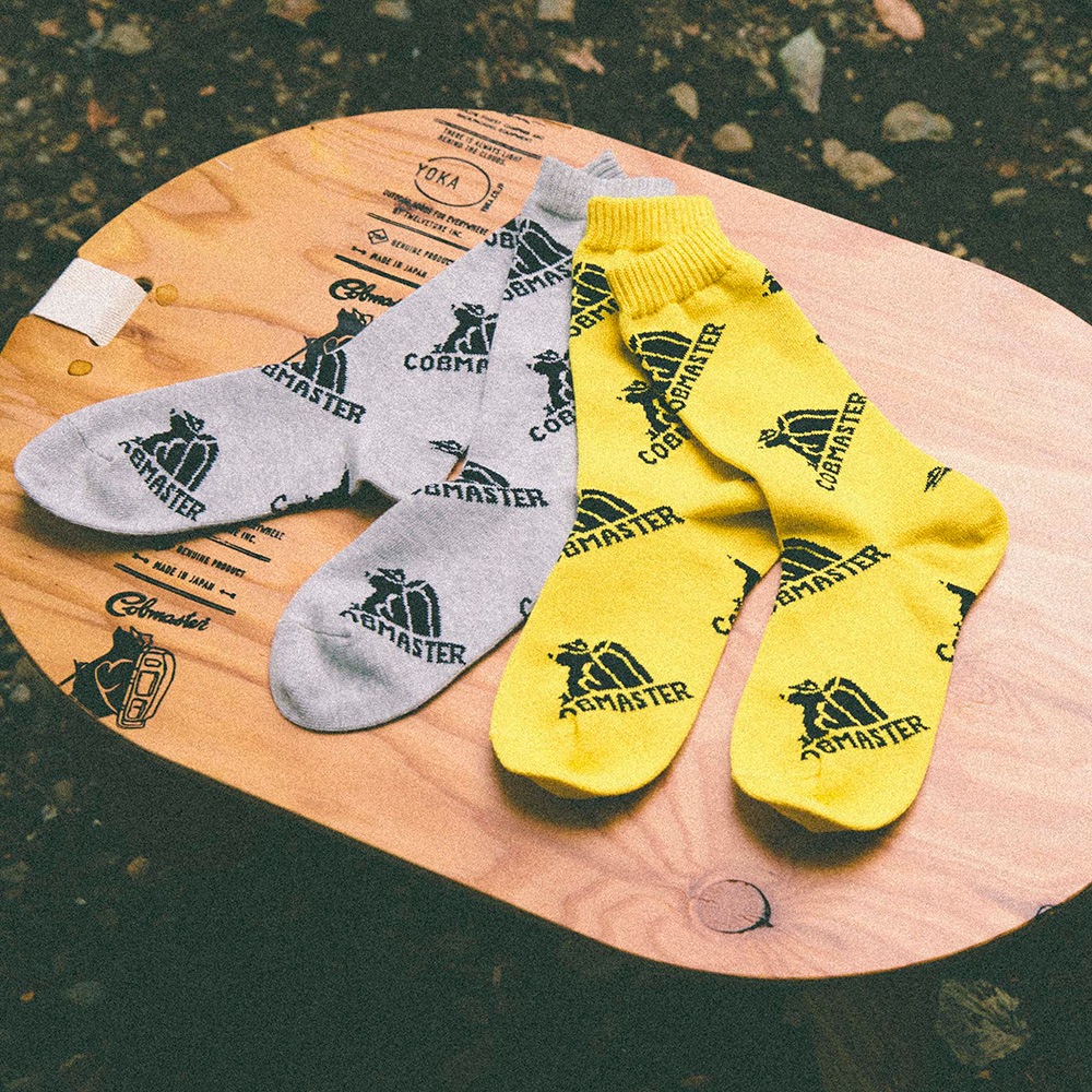 C COB P LOGO SOCKS