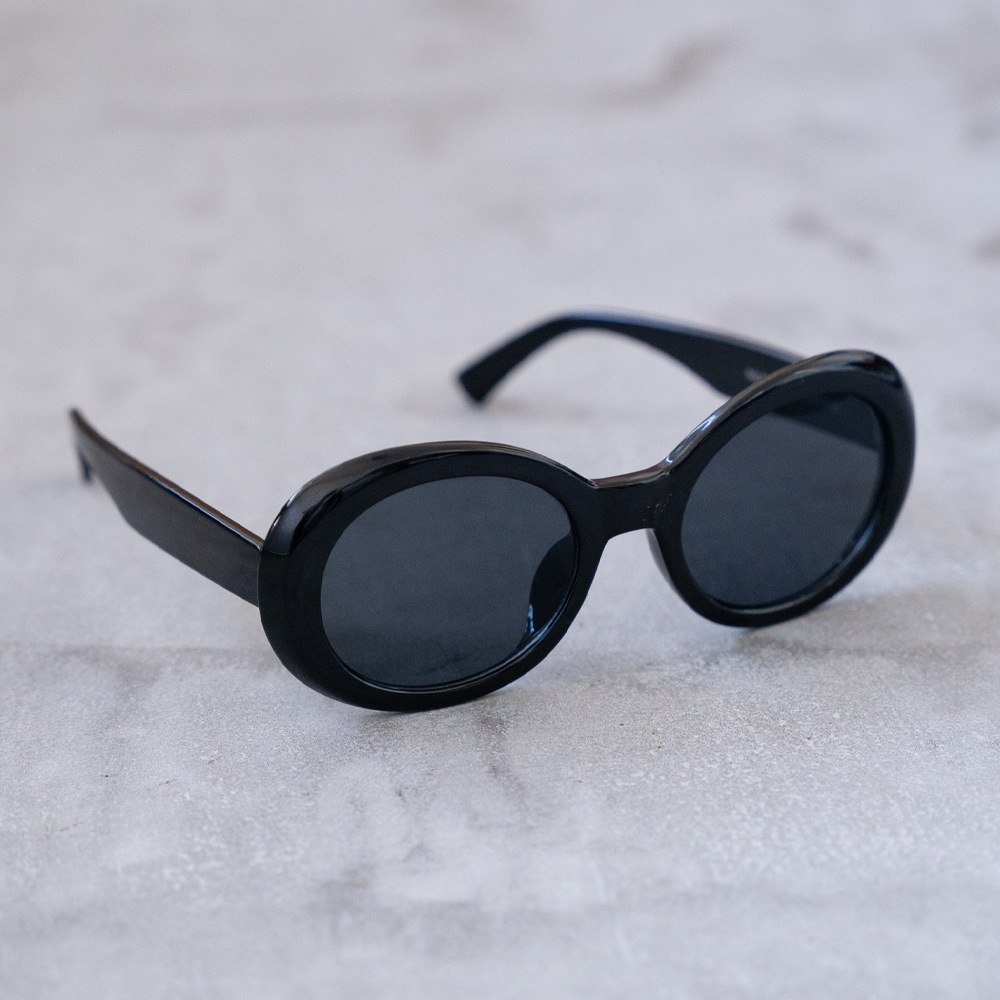 BIG FRAME SUNGLASSES