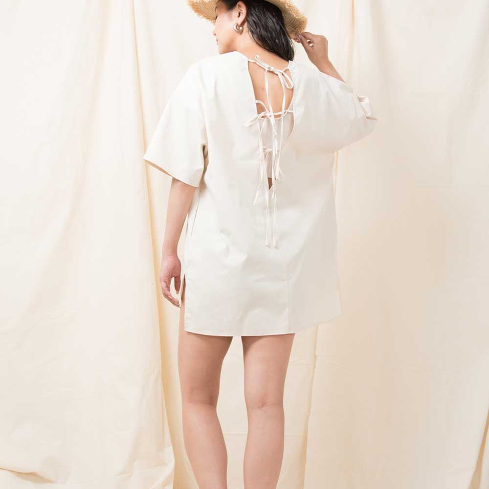 Lilas Campbell over rash produced by AMUSA