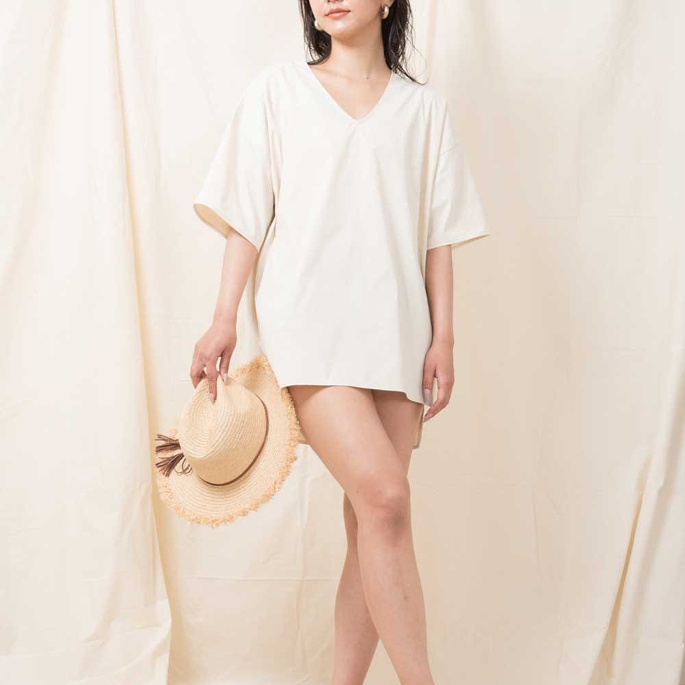 Lilas Campbell over rash produced by AMUSA