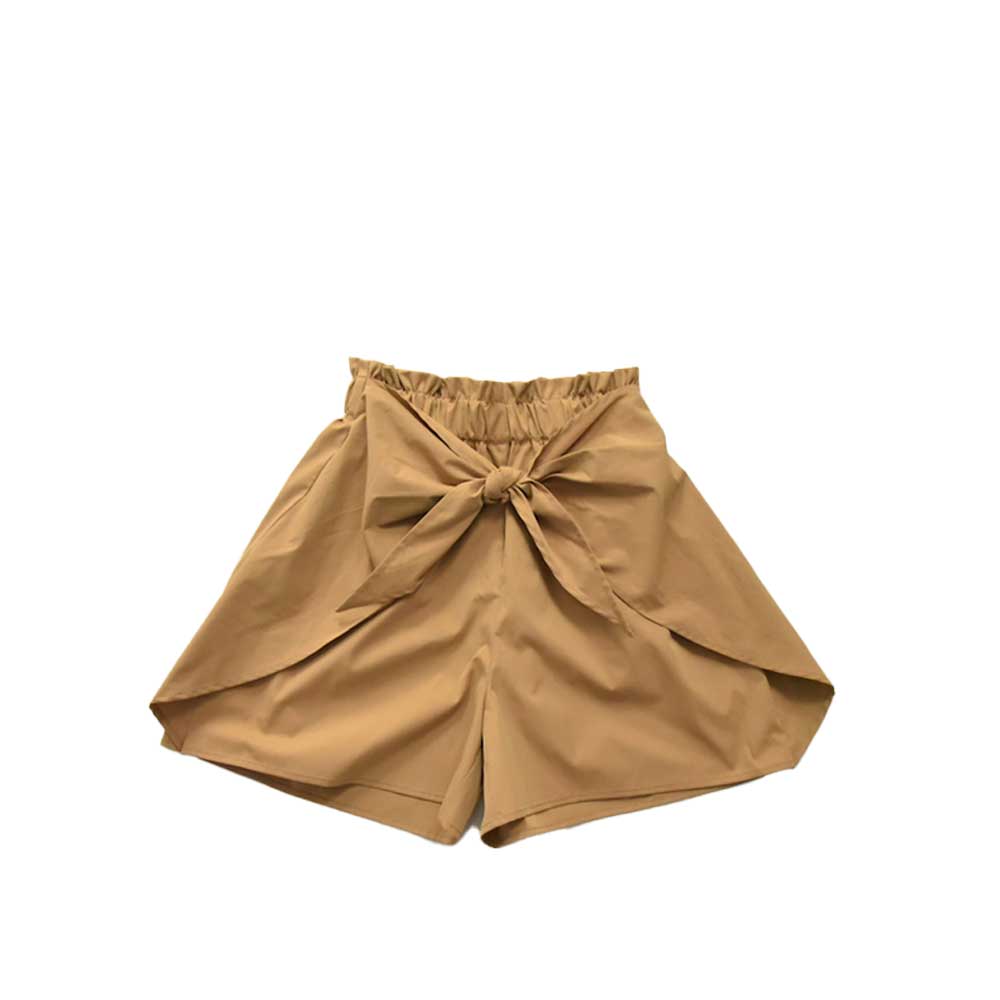 Lilas Campbell rash over pants produced by AMUSA