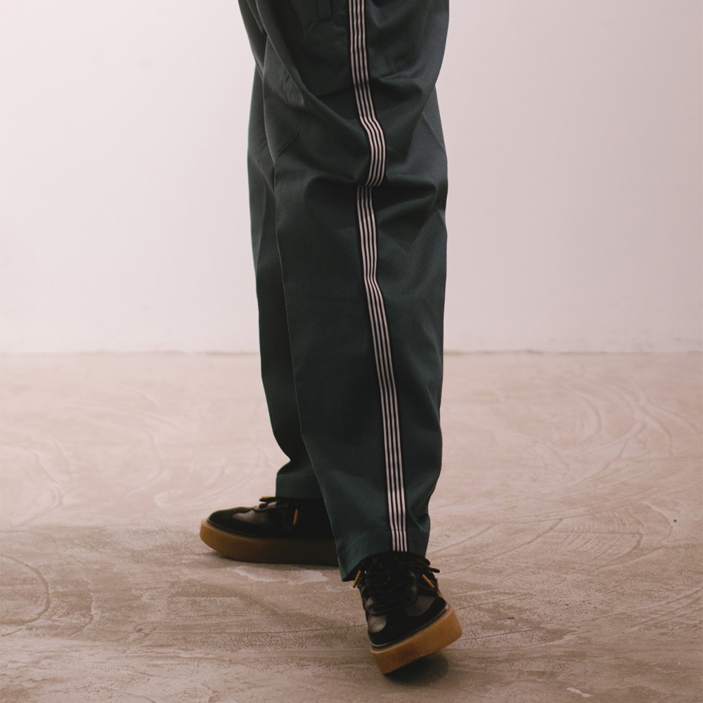SIDE LINE PLEATED WIDE PANT | Dickies,パンツ | JUGLANS