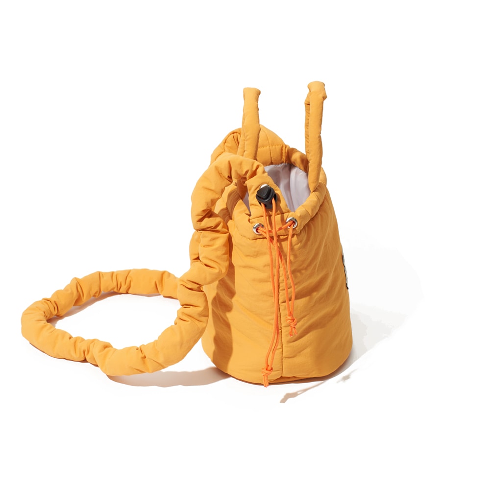 COB PADDED-MUFFIN DRAWSTRING SHOULDERBAG
